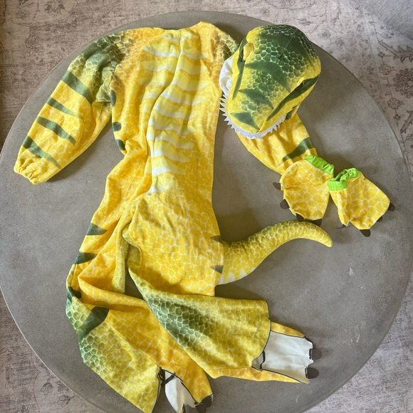 Kids Dinosaur Costume Yellow Trex Raptor size 5-7 - Picture 2 of 2